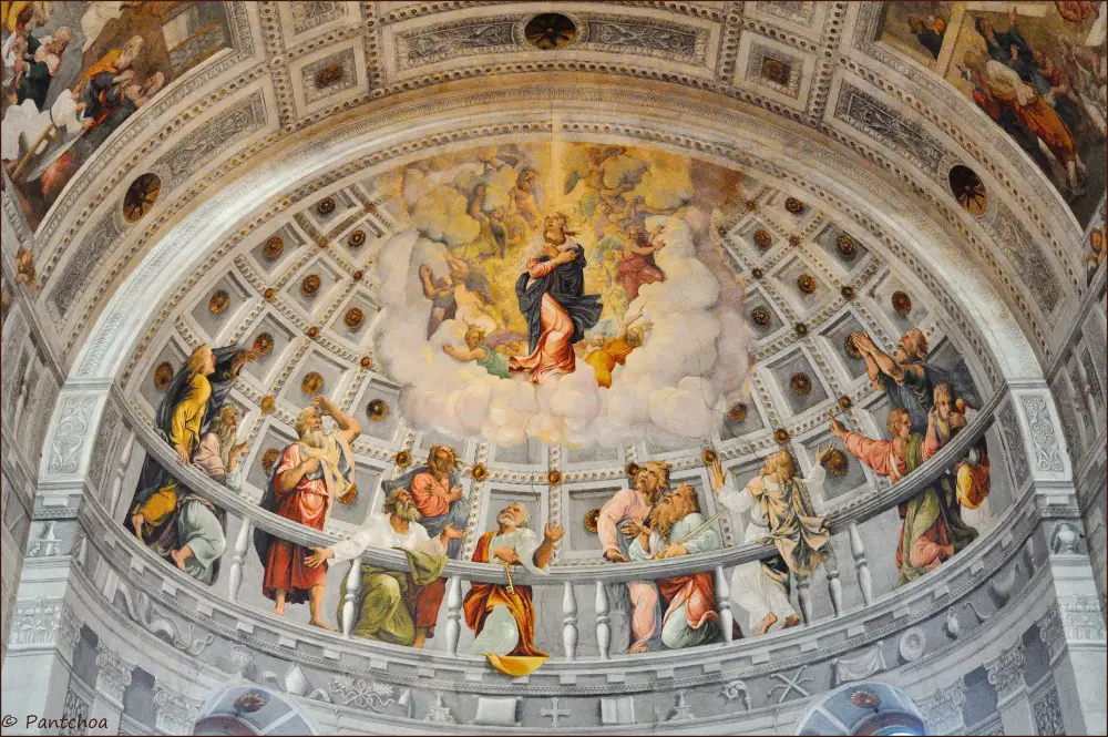 Verona_Duomo_Pintura altar Interior